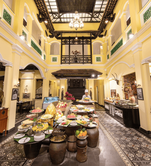 Không gian Nhà hàng Sen Tây Hồ