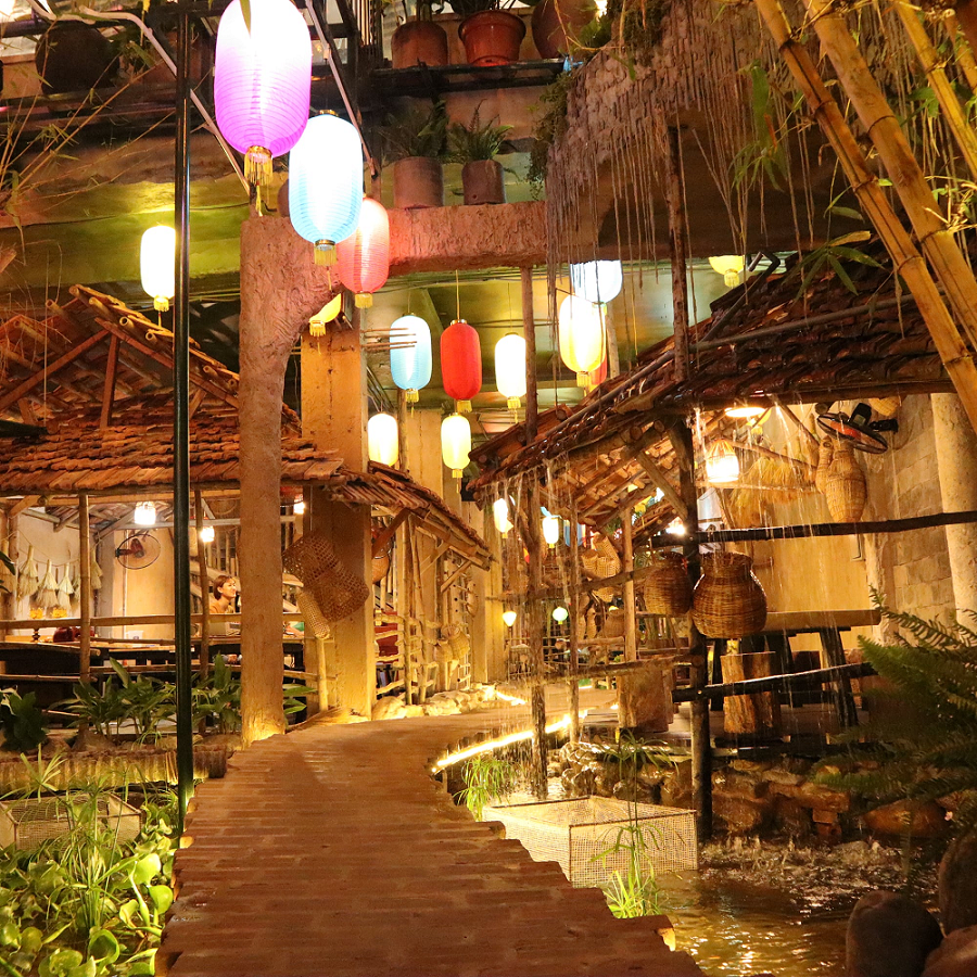 Nhà Hàng Chợ Tình Sapa 