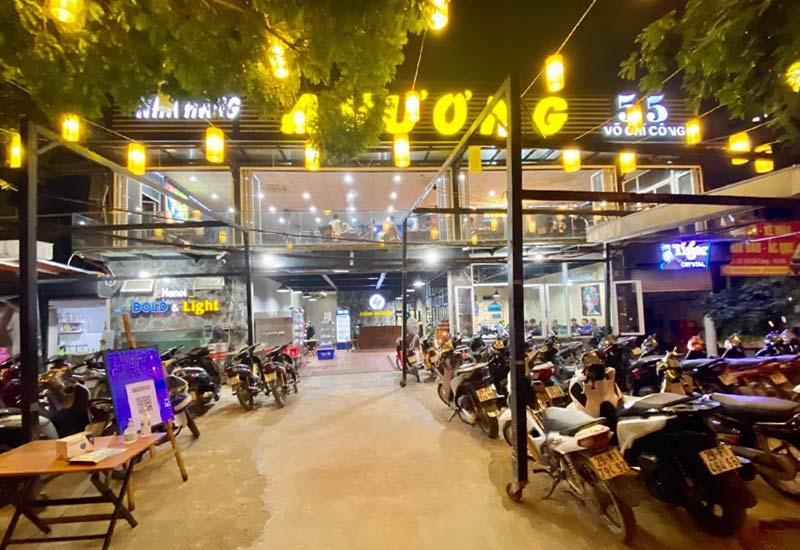 Nhà hàng A Vương