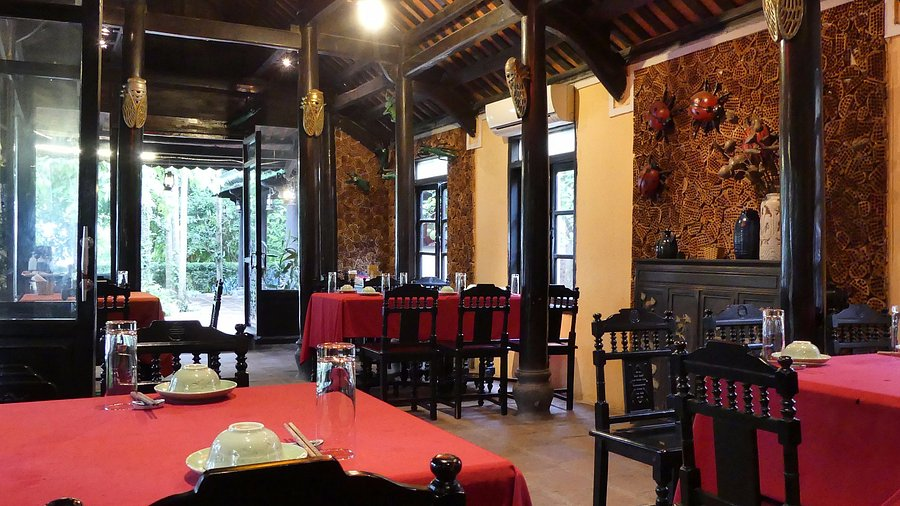 Nhà hàng Bến Bạc