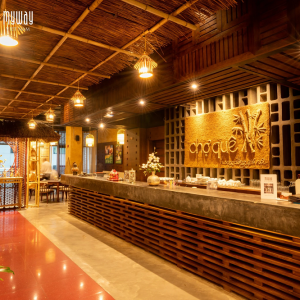 Không gian Nhà hàng Chợ Quê Hoàng Ngân