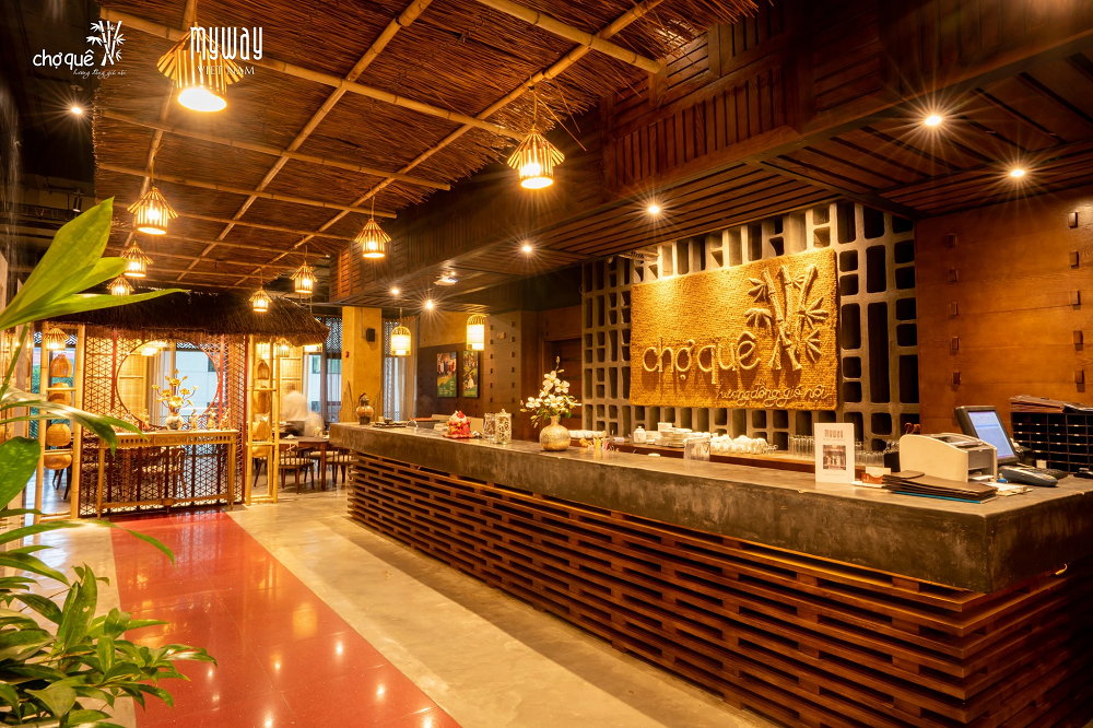 Không gian Nhà hàng Chợ Quê Hoàng Ngân