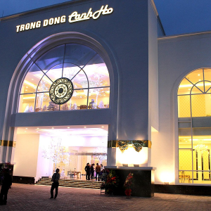 Nhà hàng Cảnh Hồ