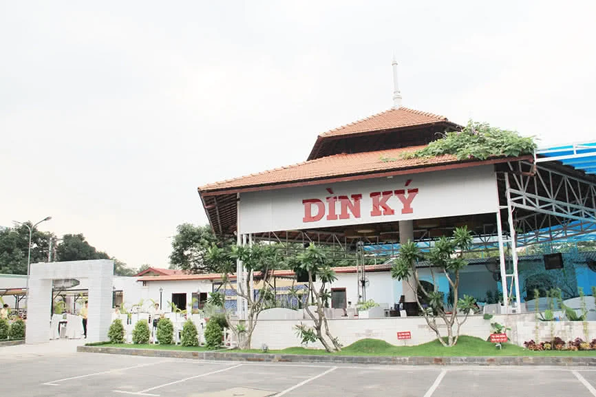 Dìn Ký Cộng Hòa – Tân Bình