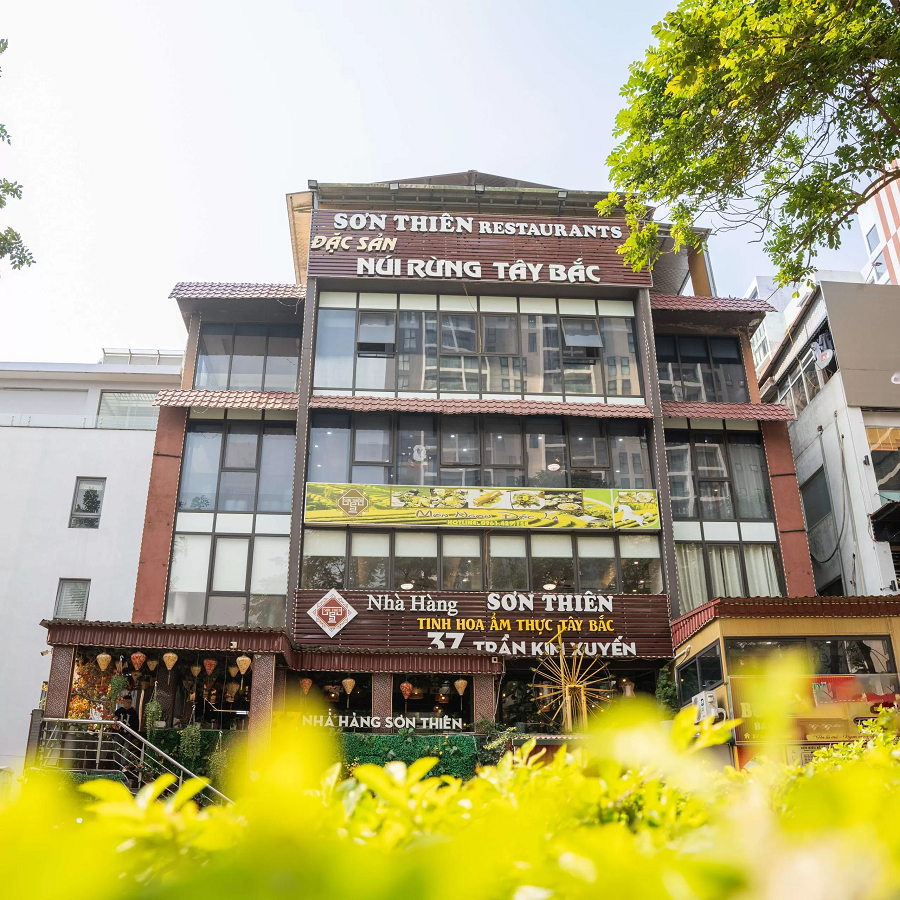 Nhà Hàng Sơn Thiên