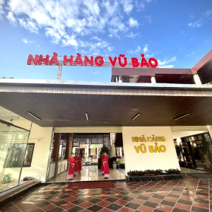 Nhà Hàng Vũ Bảo