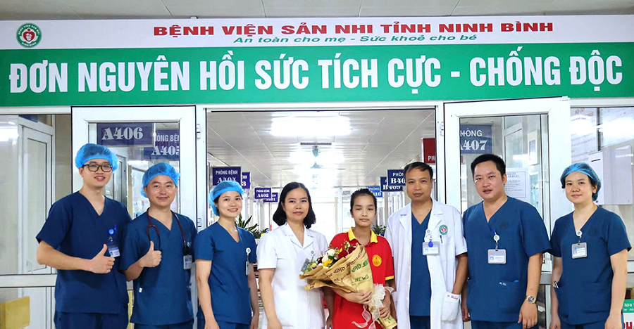 Bác sĩ Bệnh viện Sản Nhi Ninh Bình