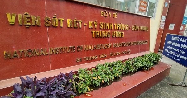 Cổng Bệnh viện Ký Sinh Trùng Trung Ương