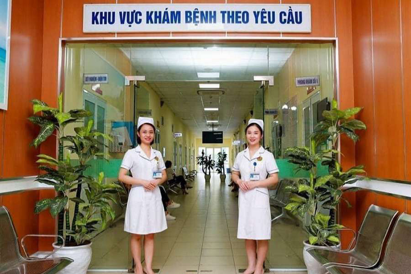 Khám chữa bệnh tại Bệnh viện Quân y 354