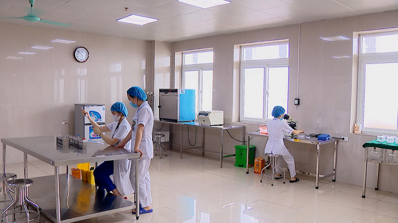 Khám chữa bệnh tại Bệnh viện Sản Nhi Ninh Bình