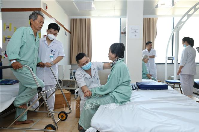 Phát triển Bệnh viện Lão Khoa