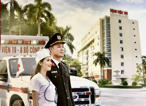 Tòa nhà Bệnh viện 198