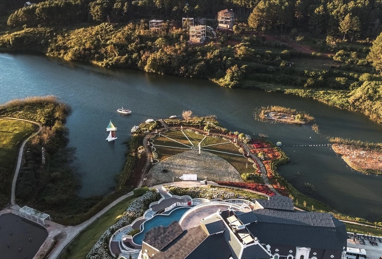 Dalat Wonderland là địa điểm vui chơi gần hồ Tuyền Lâm